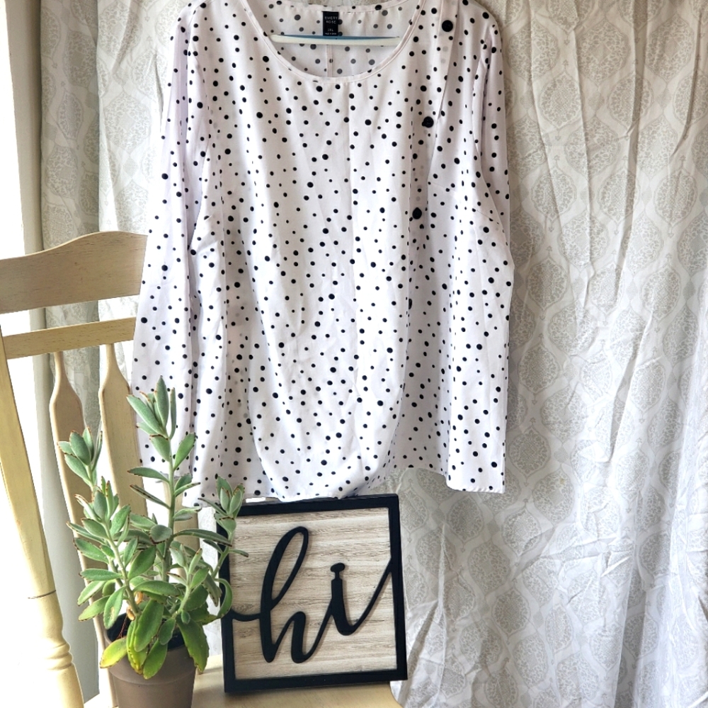 Emery Rose Blouse